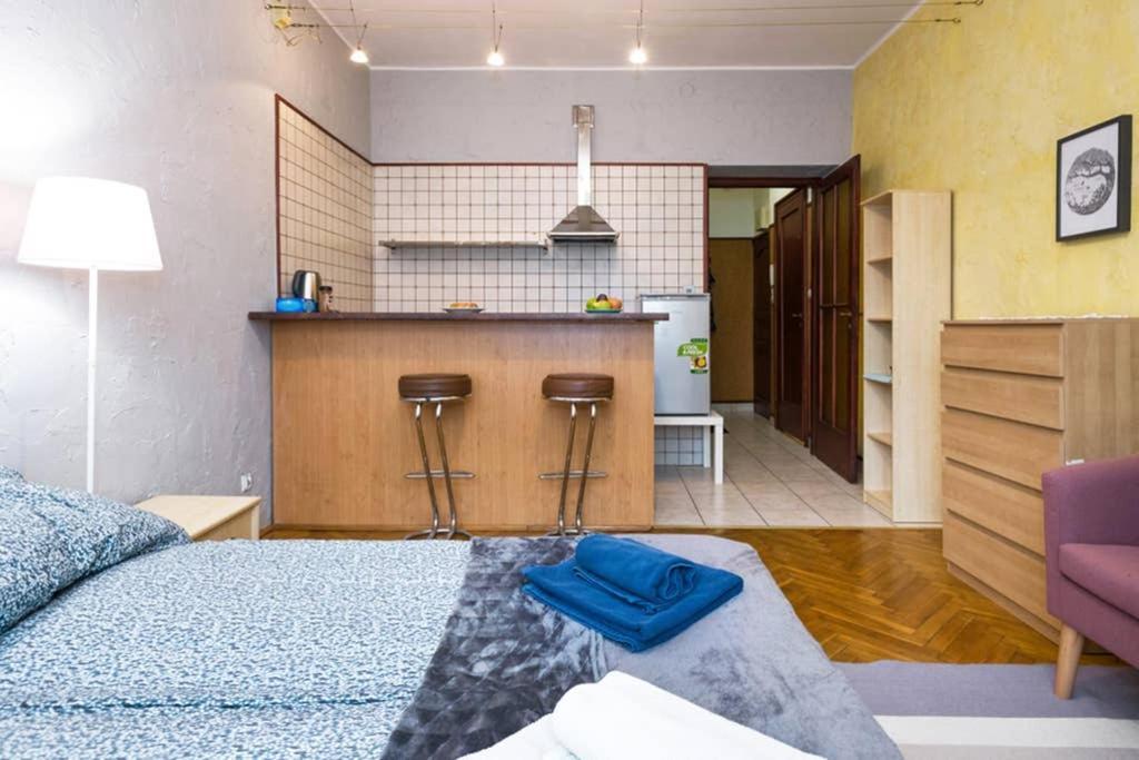 Апартаменты Krowoderska 28 Romantic Studio Краков Экстерьер фото