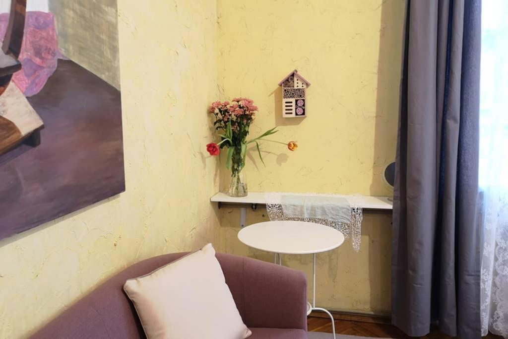 Апартаменты Krowoderska 28 Romantic Studio Краков Экстерьер фото